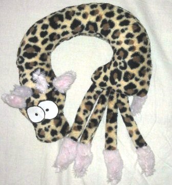 подушка под шею жираф