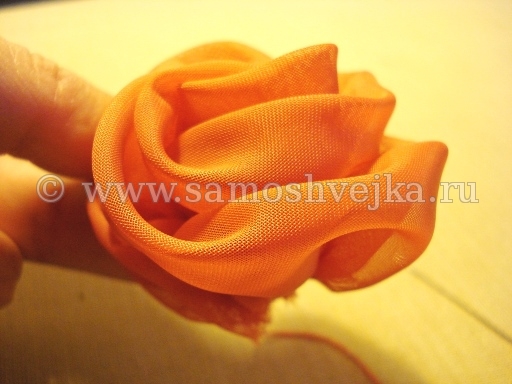 цветок из органзы своими руками
