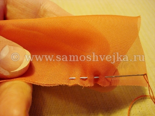 сшить полоску по краю